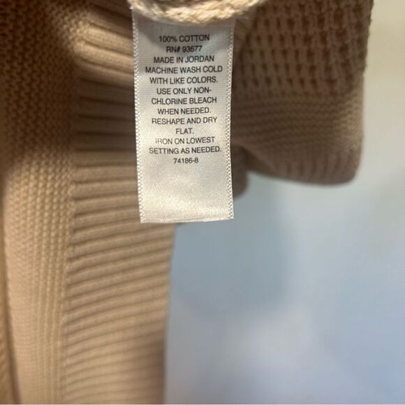 a.n.a. V-Neck Sleeveless Pull Over Sweater Natural Color - Picture 7 of 7